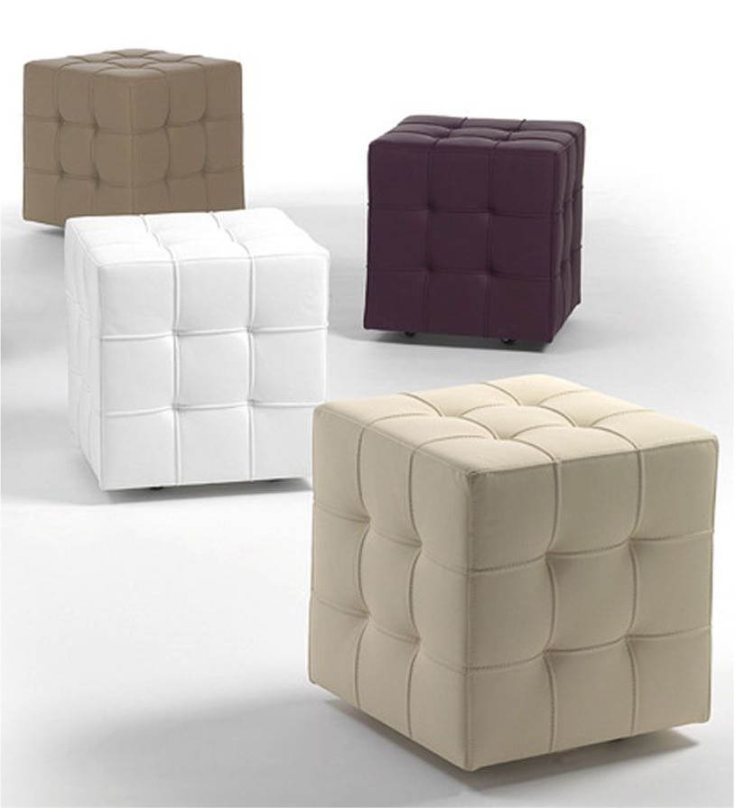 NUTCHEST POUFFE